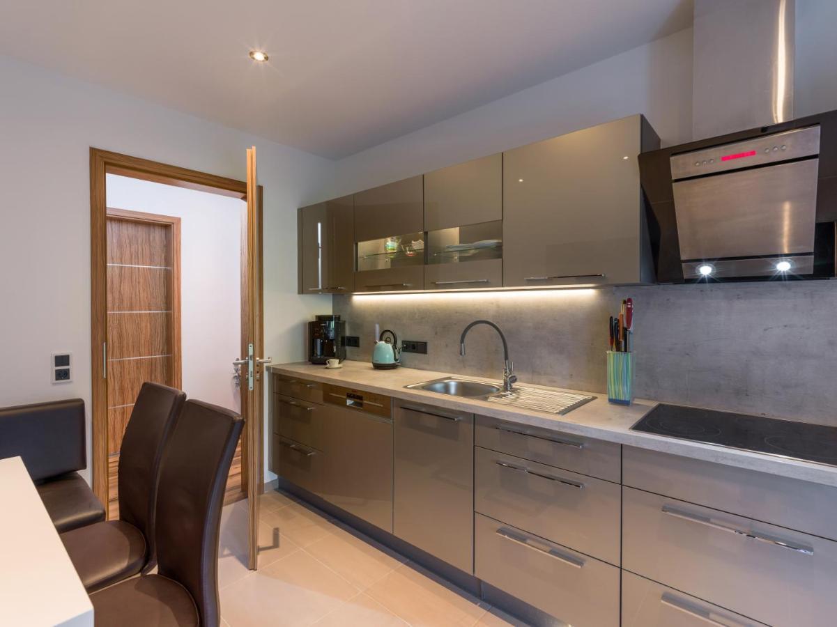 Appartement Bergblick เอลล์เมา ภายนอก รูปภาพ