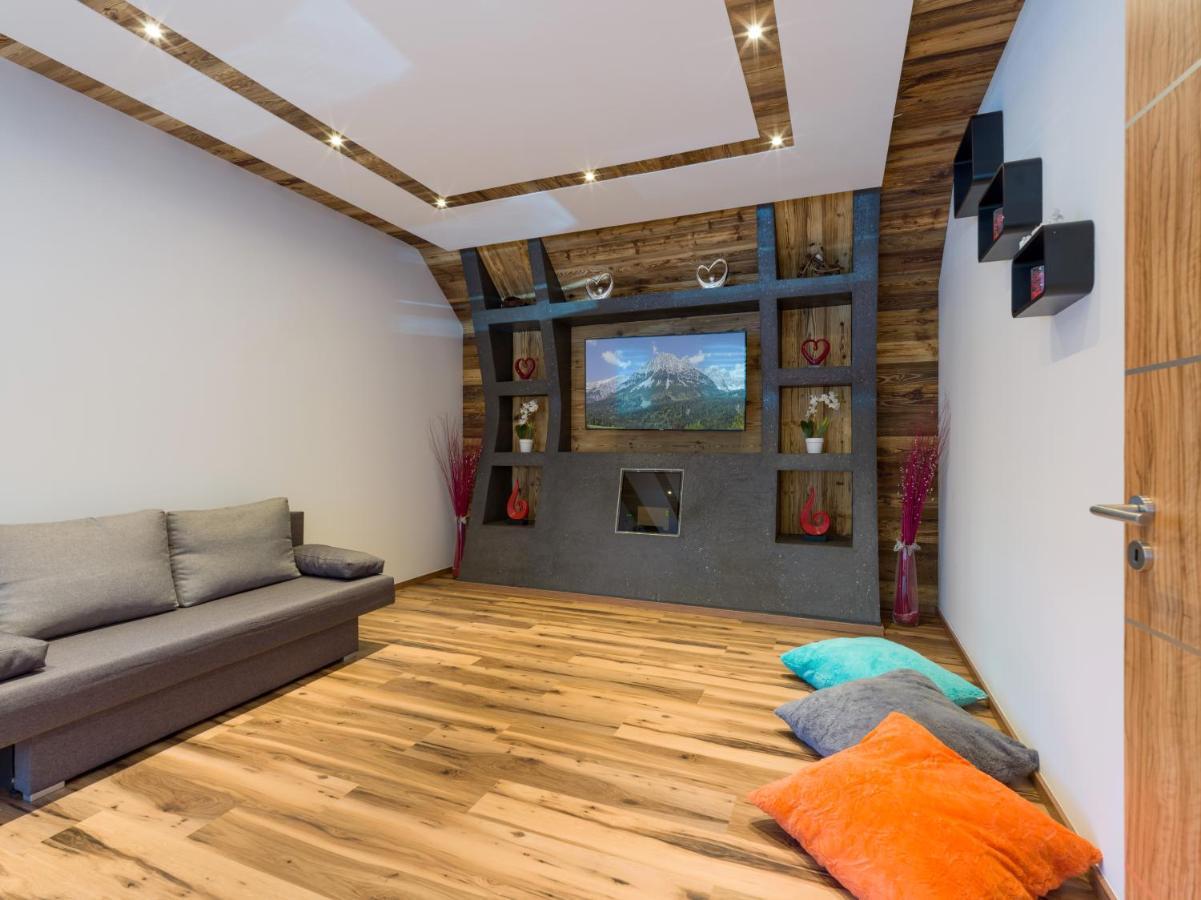 Appartement Bergblick เอลล์เมา ภายนอก รูปภาพ